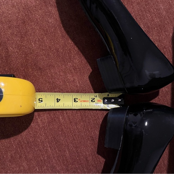 Ros Hammerson twilight black patent 1” heel slip on, size 8SS - Picture 2 of 4